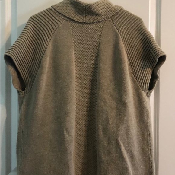 Cardigan - Picture 4 of 4